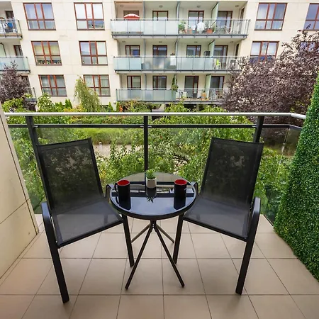 Teodorowicza Elegant With Parking In By Renters Apartamento