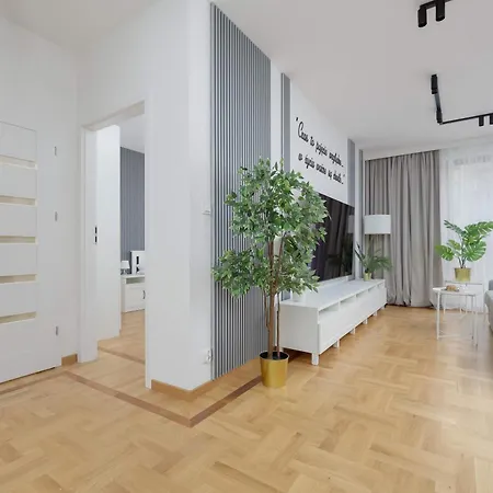 アパート Teodorowicza Elegant With Parking In By Renters