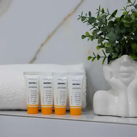 Teodorowicza Elegant With Parking In By Renters 华沙