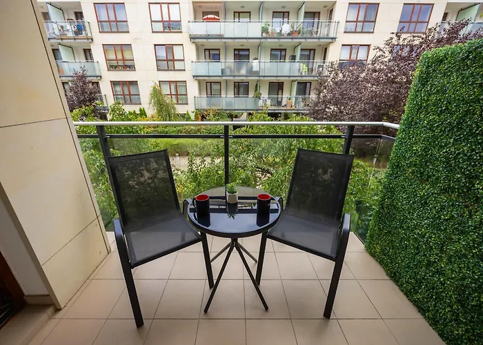 Teodorowicza Elegant With Parking In By Renters Διαμέρισμα