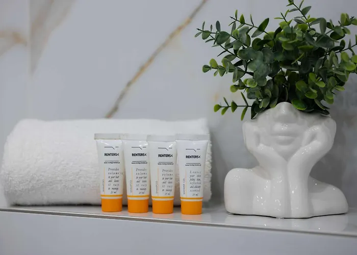 Teodorowicza Elegant With Parking In By Renters Warszawa