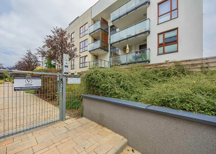 Teodorowicza Elegant With Parking In By Renters * Warszawa